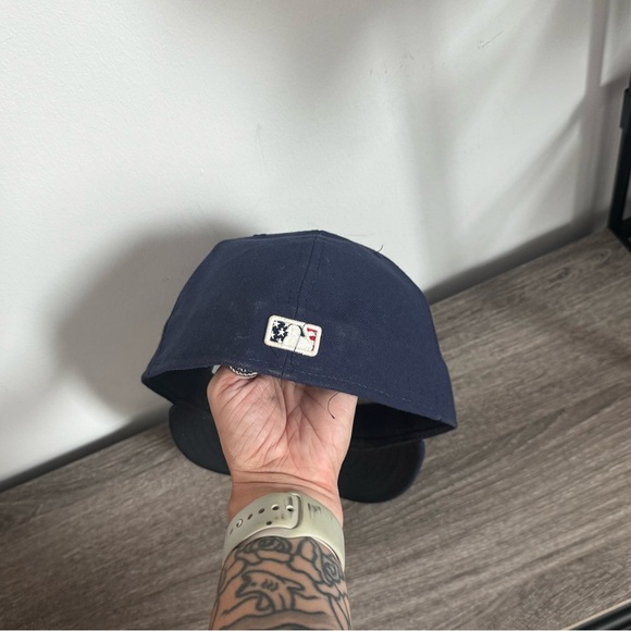 New Era 59FIFTY Florida Marlins Navy Fitted MLB Cap 7 1/2 7.5 - Picture 2 of 7